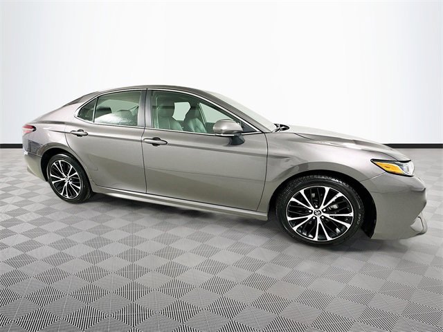 Used 2019 Toyota Camry SE image 7