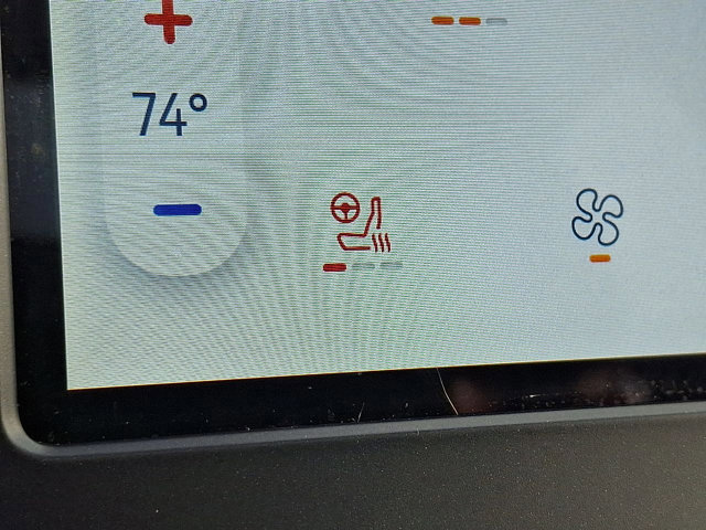 Certified 2022 Ford Edge ST w/ Equipment Group 401A image 24