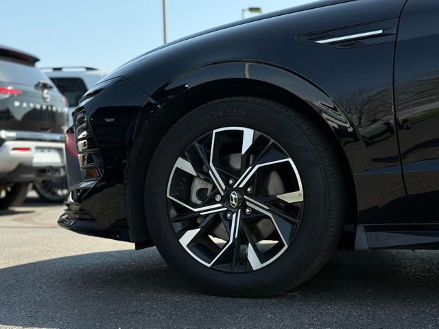 Used 2025 Hyundai Sonata SEL AWD/4WD image 41