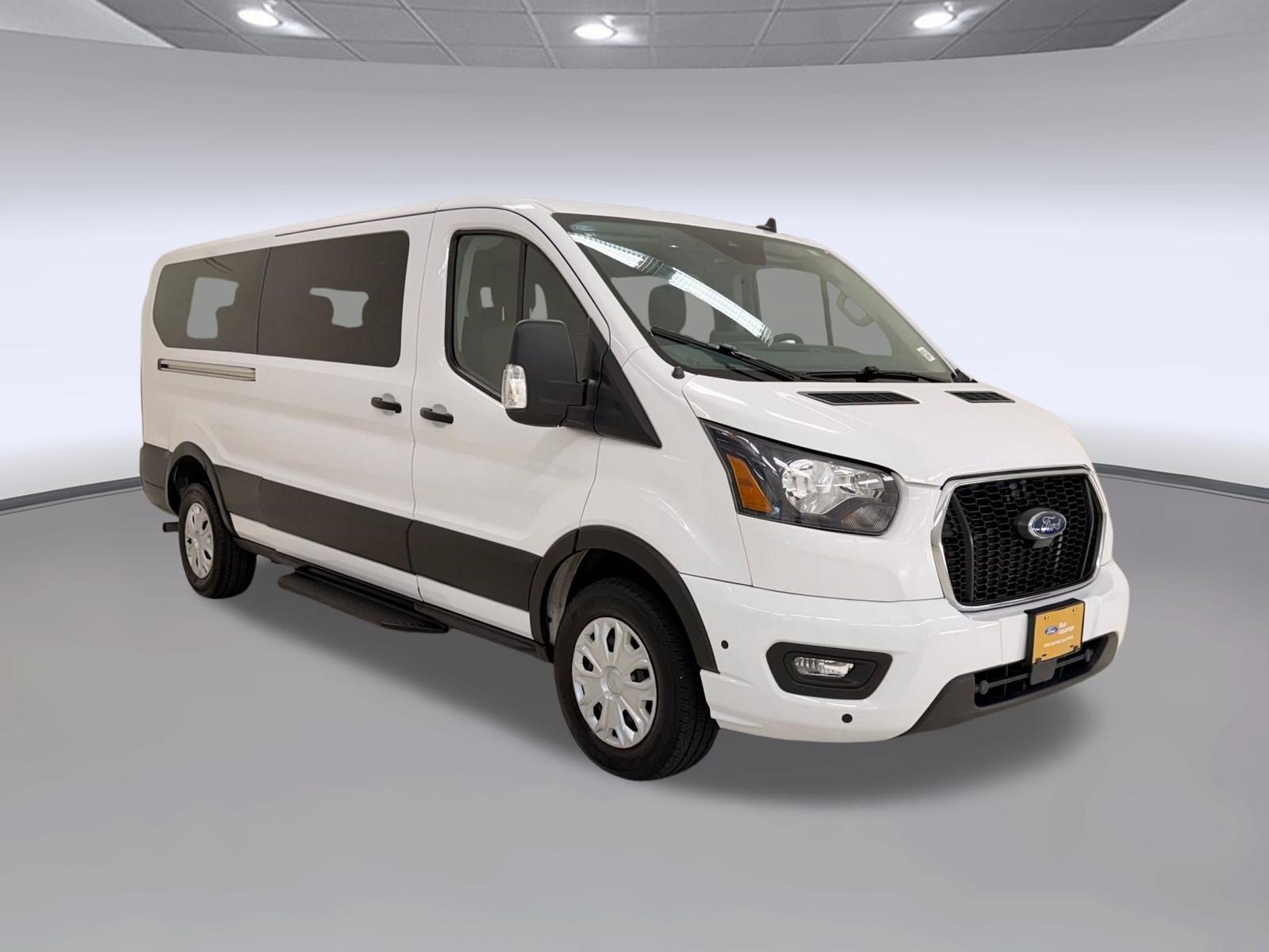 Certified 2025 Ford Transit 350 XLT RWD image 7