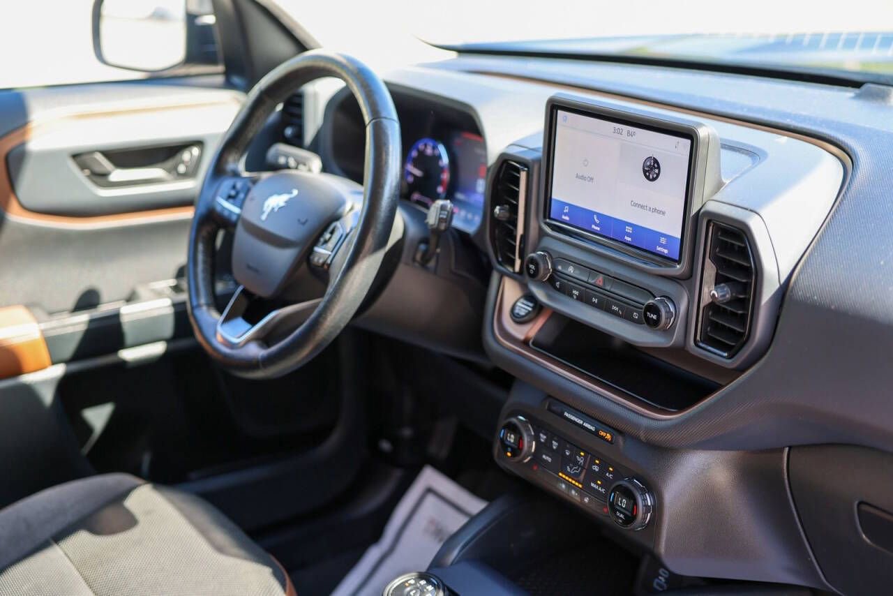 Certified 2021 Ford Bronco Sport Outer Banks image 11