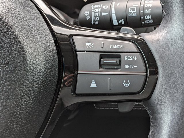 Used 2025 Honda Pilot Touring image 20