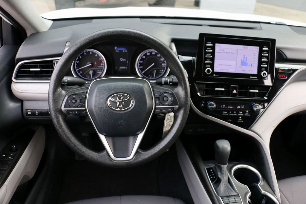 Used 2024 Toyota Camry LE image 21