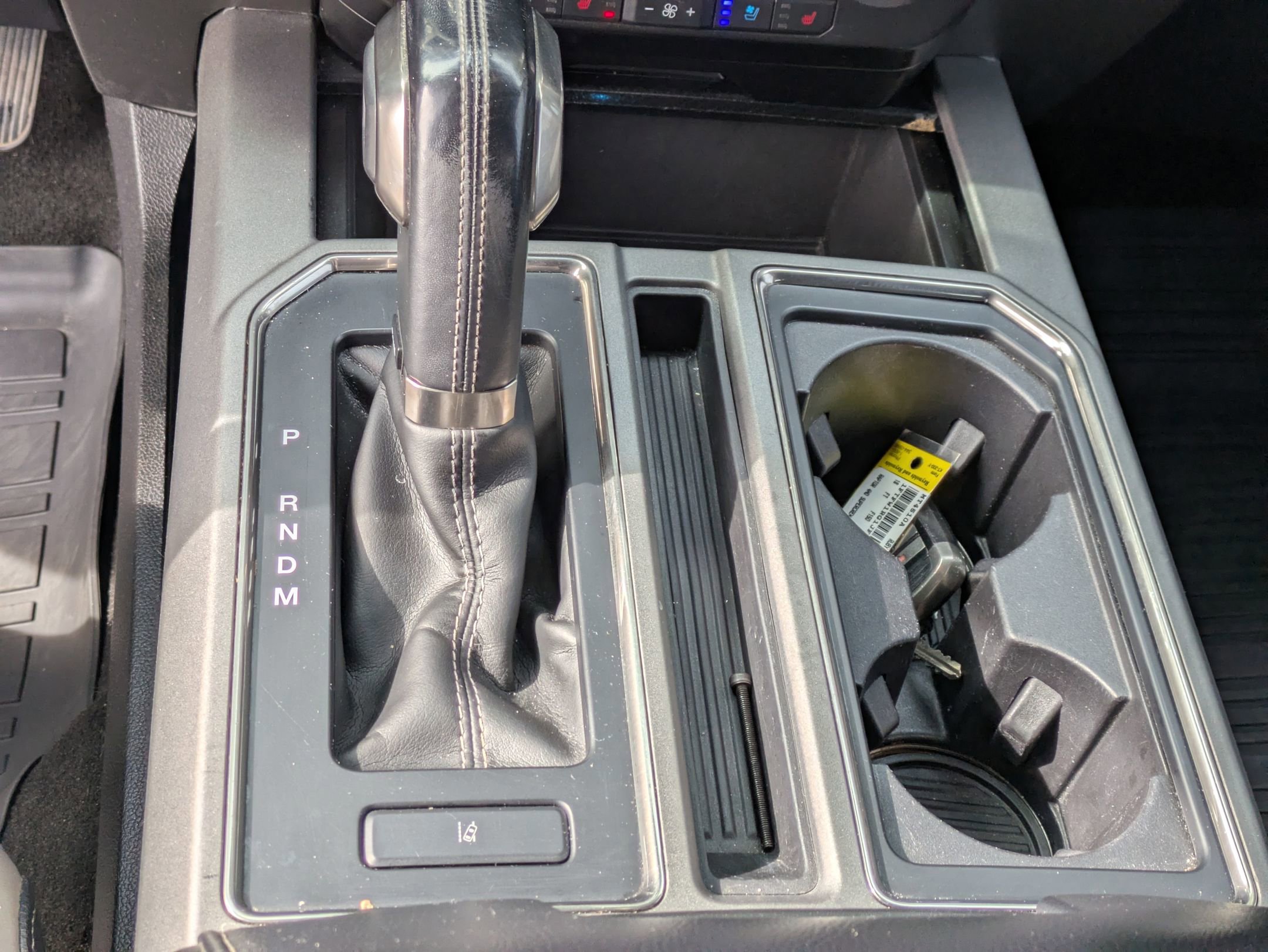 Certified 2018 Ford F150 Raptor w/ Equipment Group 802A Luxury image 28