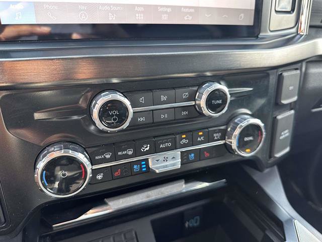 Certified 2024 Ford F350 Lariat w/ Lariat Ultimate Package AWD/4WD image 27