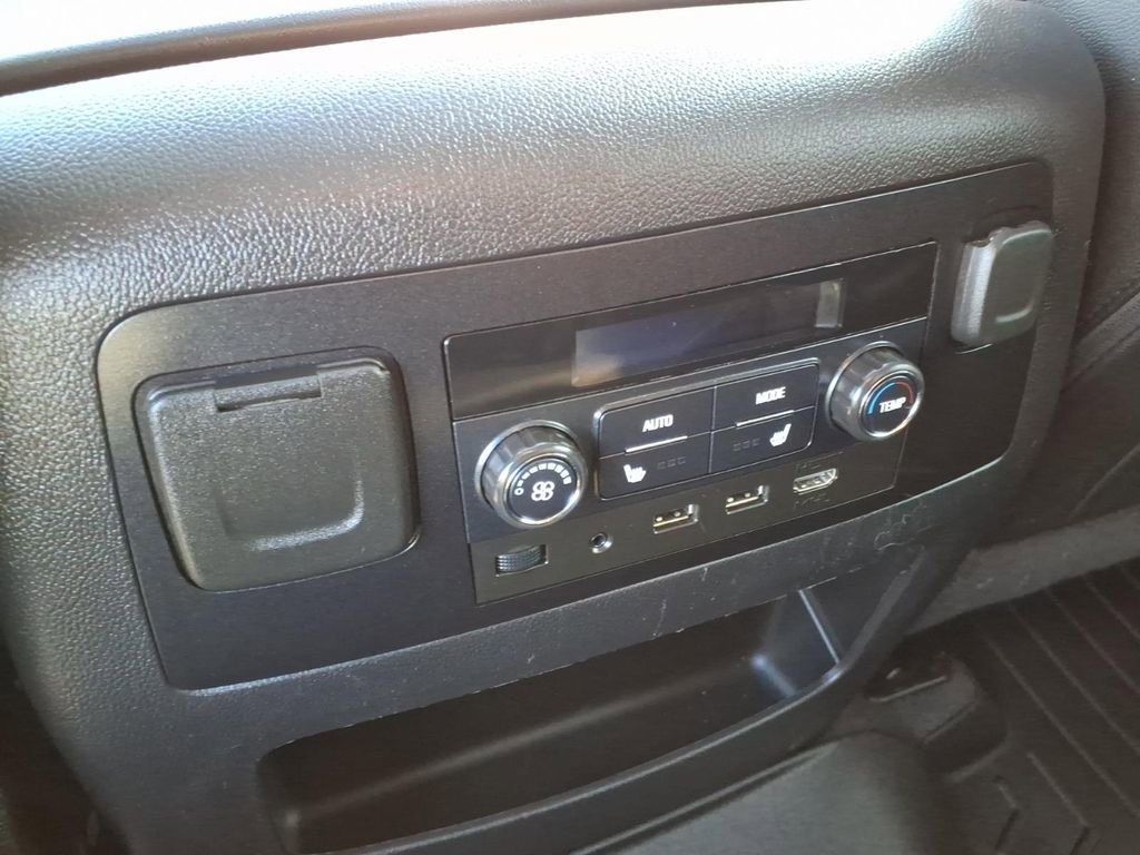 Used 2019 Chevrolet Tahoe LT image 19