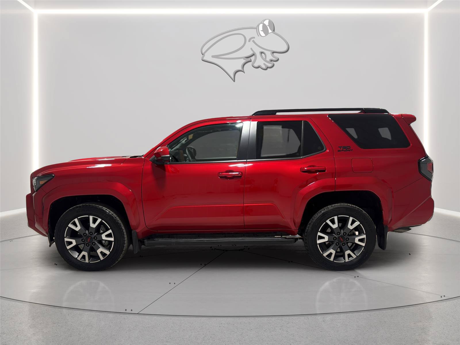 Used 2025 Toyota 4Runner TRD Sport Premium w/ Tow Technology Package AWD/4WD image 2