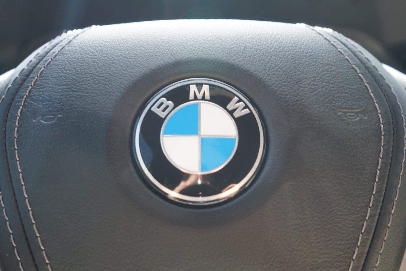 Used 2020 BMW X5 sDrive40i w/ Convenience Package RWD image 15