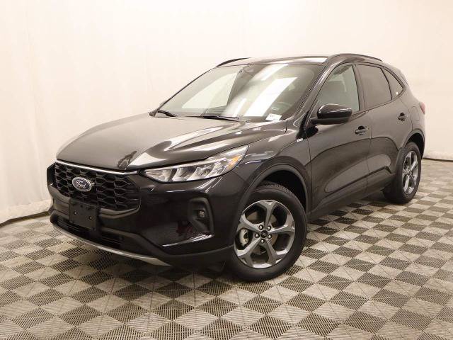 Certified 2025 Ford Escape ST-Line Select AWD/4WD image 2
