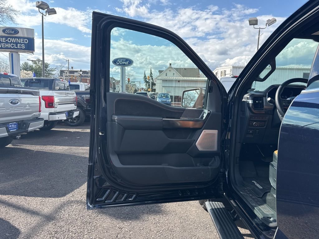 Certified 2023 Ford F150 Platinum w/ Equipment Group 701A High image 17