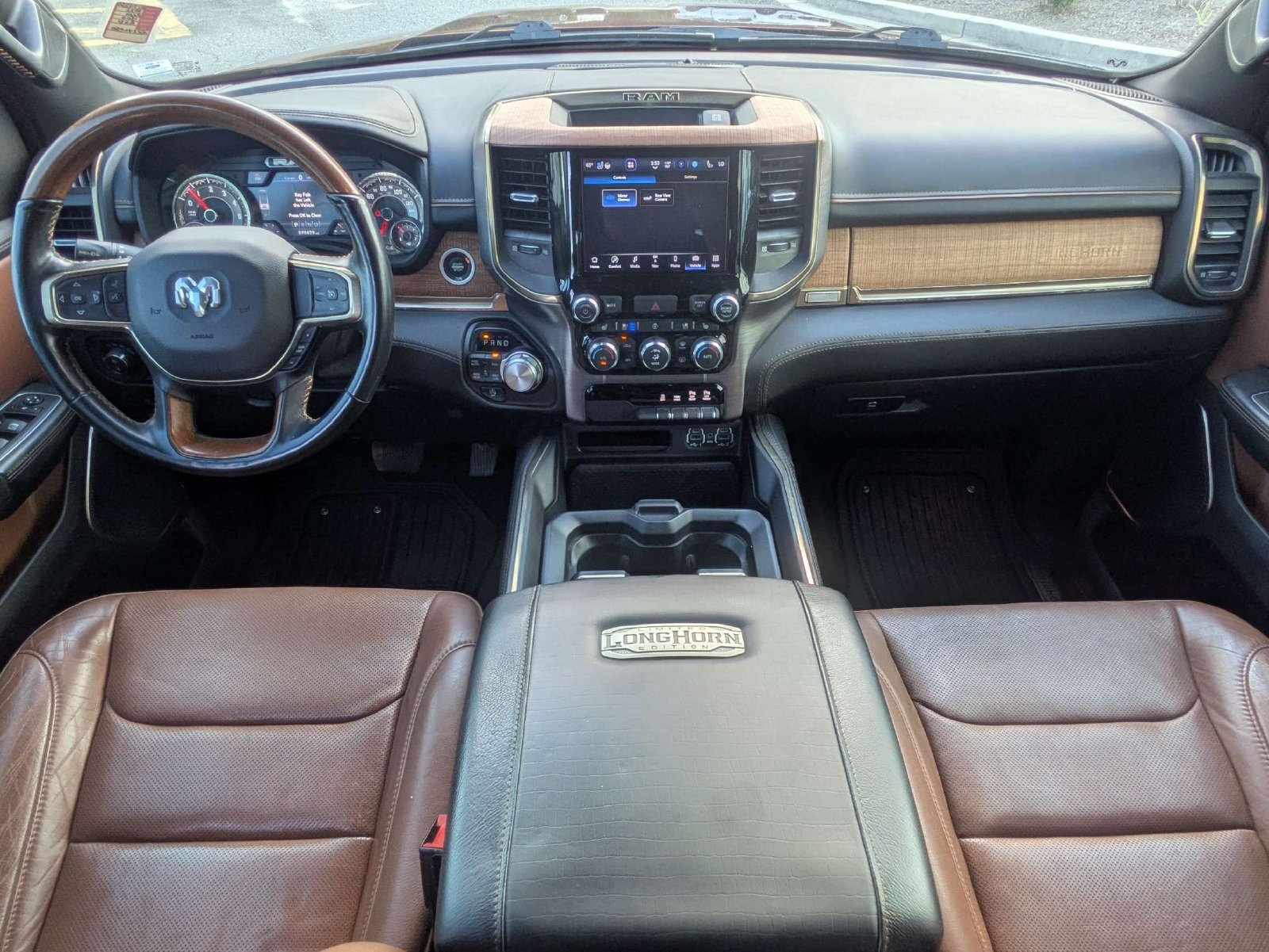 Used 2022 RAM 1500 Limited w/ Body Color Bumper Group AWD/4WD image 16