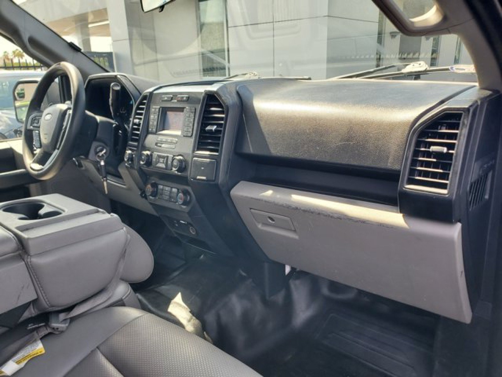 Certified 2019 Ford F150 XL w/ Equipment Group 101A Mid AWD/4WD image 32