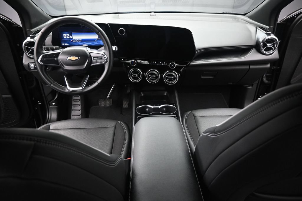Used 2024 Chevrolet Blazer EV LT AWD/4WD image 21