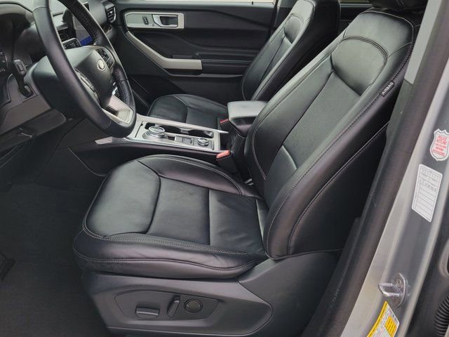 Certified 2023 Ford Explorer Limited image 9