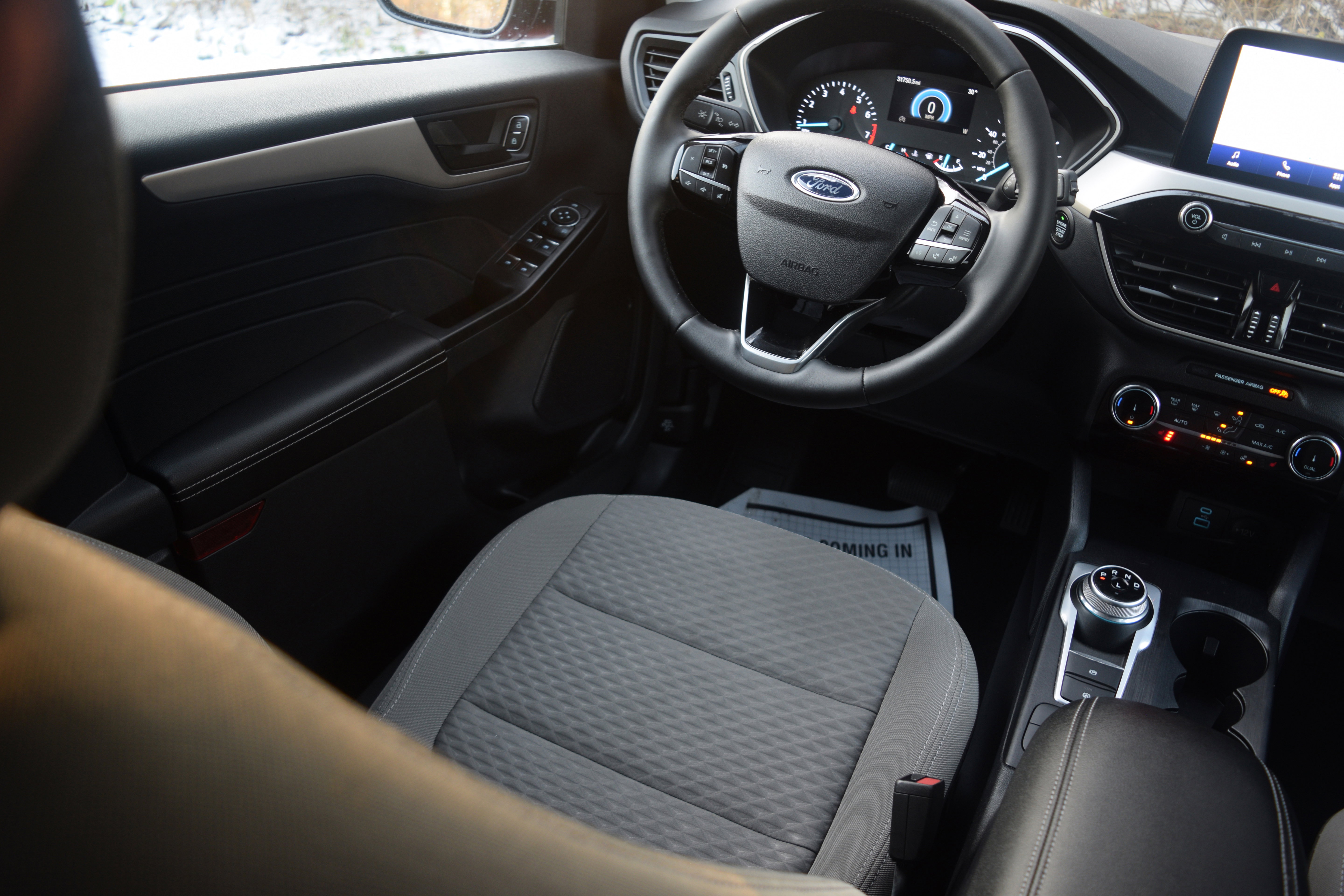 Certified 2022 Ford Escape SE w/ Convenience Package image 2