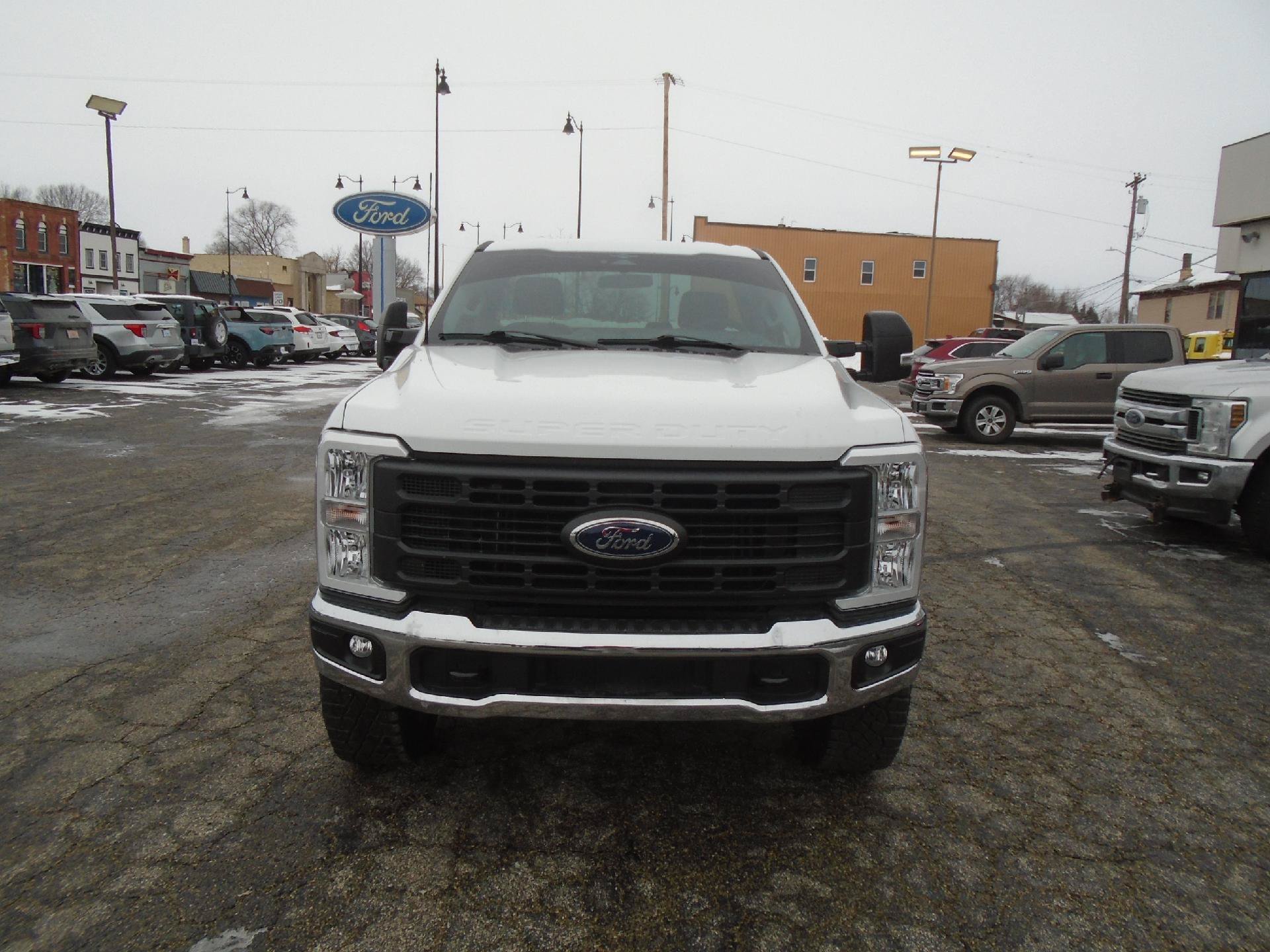 Certified 2023 Ford F250 XL w/ Snow Plow Prep Package AWD/4WD image 3