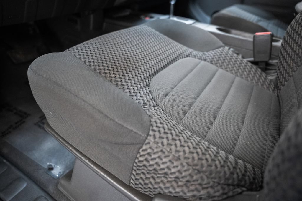 Used 2021 Nissan Frontier SV RWD image 29
