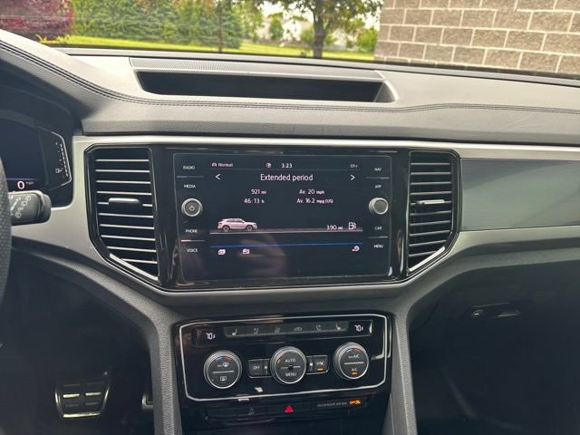 Used 2020 Volkswagen Atlas Cross Sport SEL Premium R-Line AWD/4WD image 24