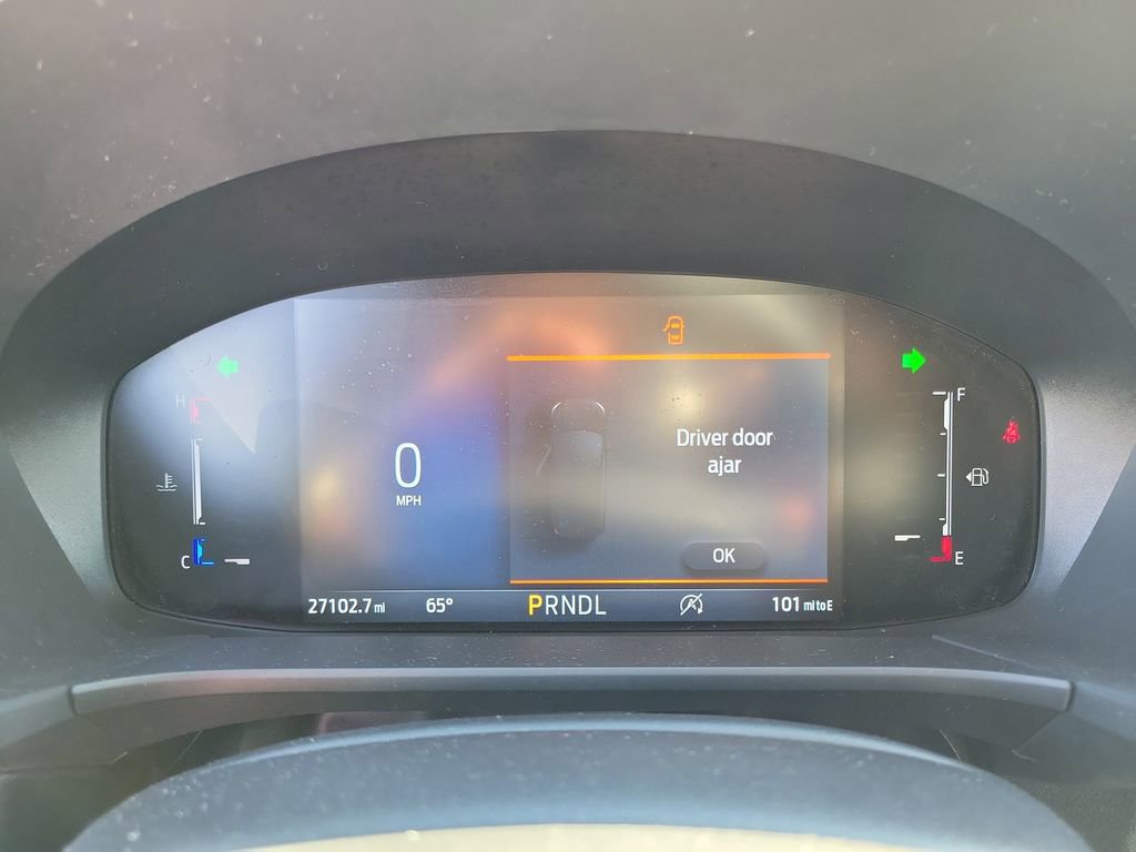 Certified 2025 Ford Escape ST-Line AWD/4WD image 26