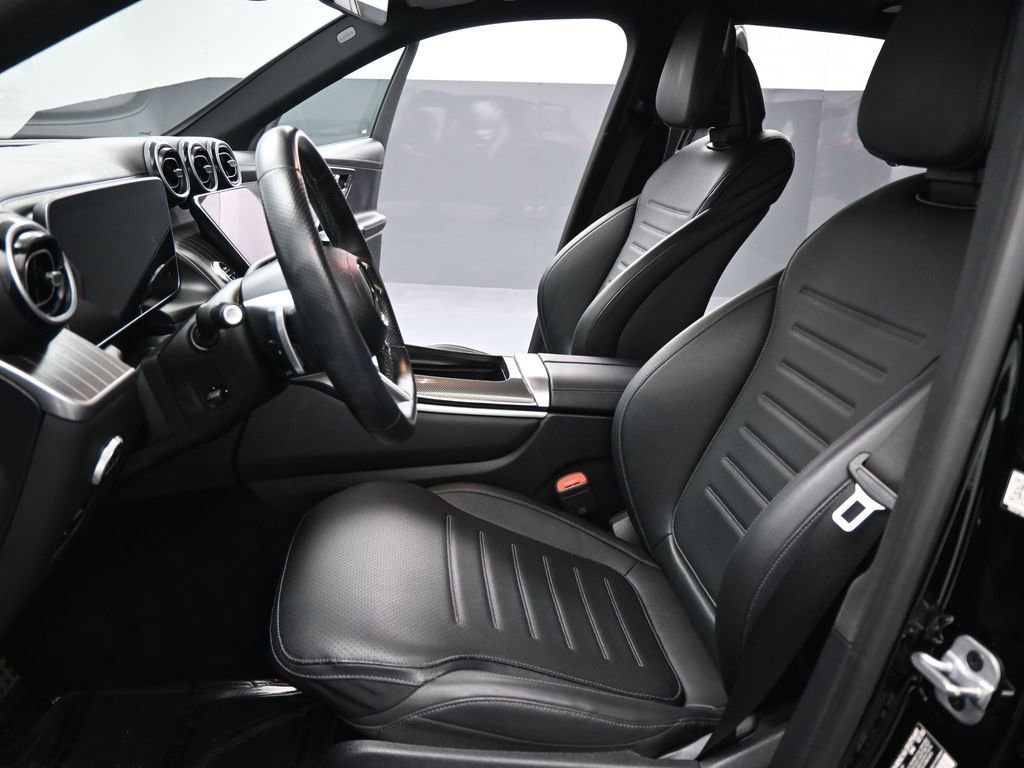Used 2023 Mercedes-Benz GLC 300 image 35