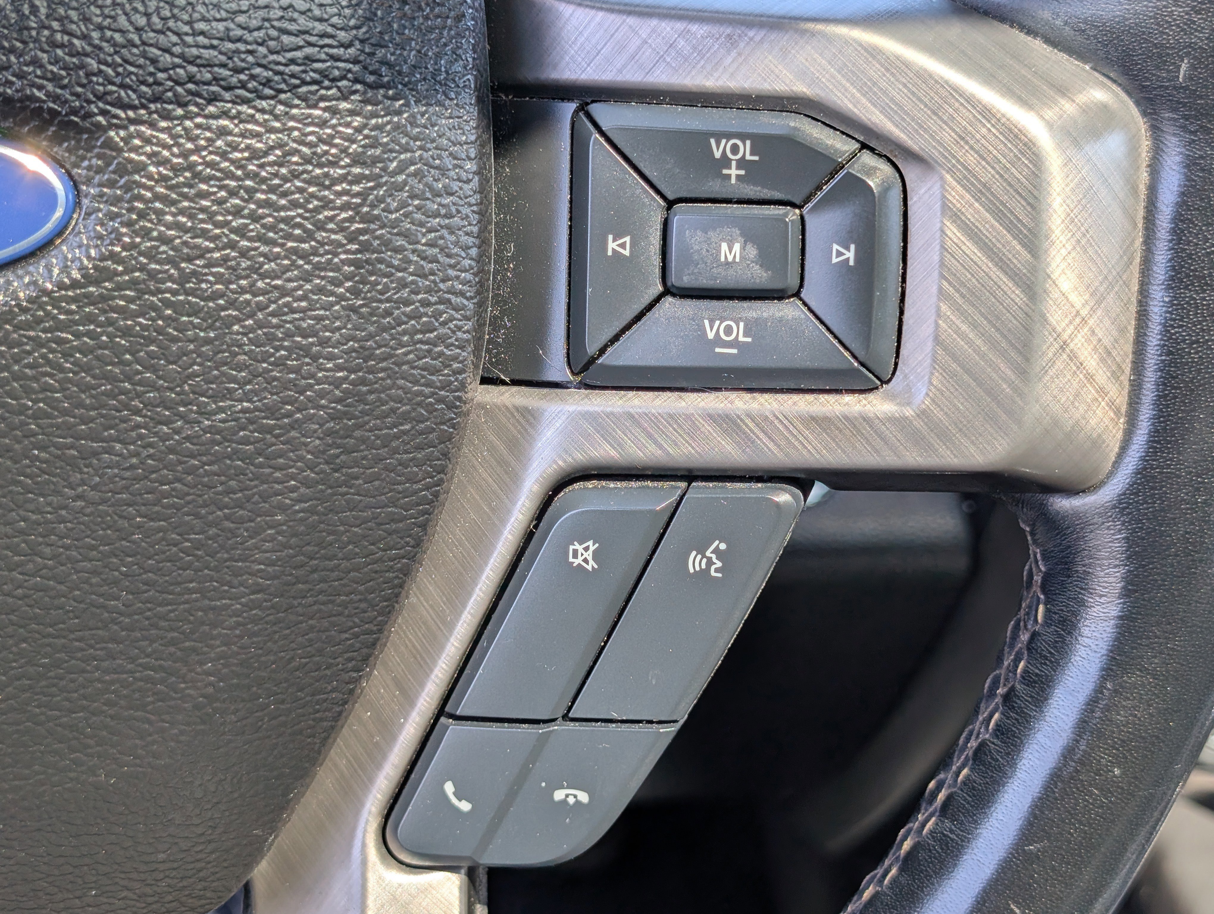 Certified 2018 Ford F150 Limited w/ Trailer Tow Package image 23