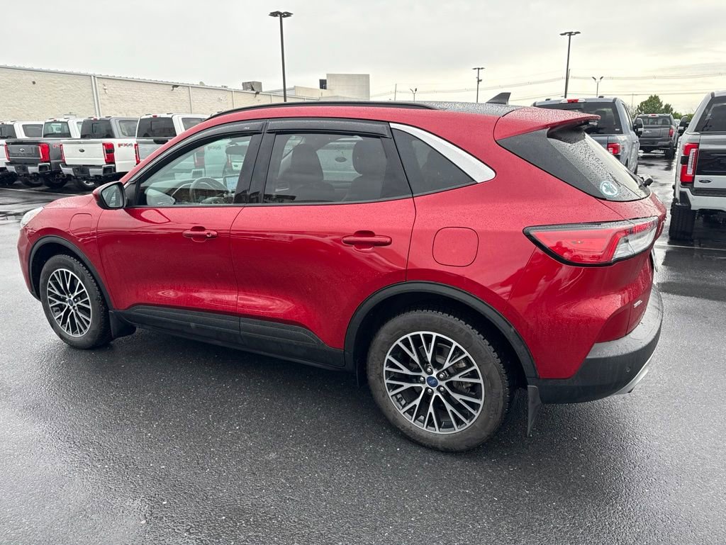 Certified 2022 Ford Escape SEL w/ Technology Package FWD image 3