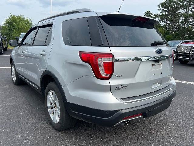 Certified 2018 Ford Explorer XLT w/ Equipment Group 202A AWD/4WD image 5