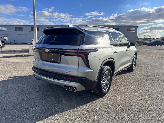 Used 2026 Chevrolet Traverse LT w/ LPO, Floor Liner Package FWD image 8