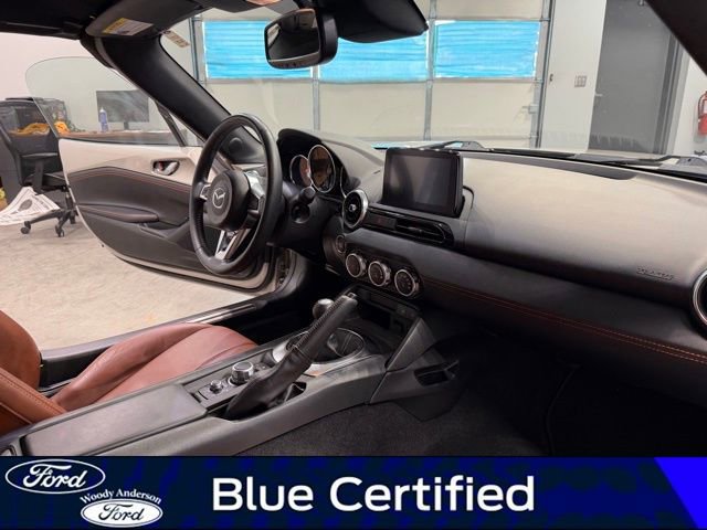 Used 2023 MAZDA MX-5 Miata Grand Touring w/ Weather Package image 22