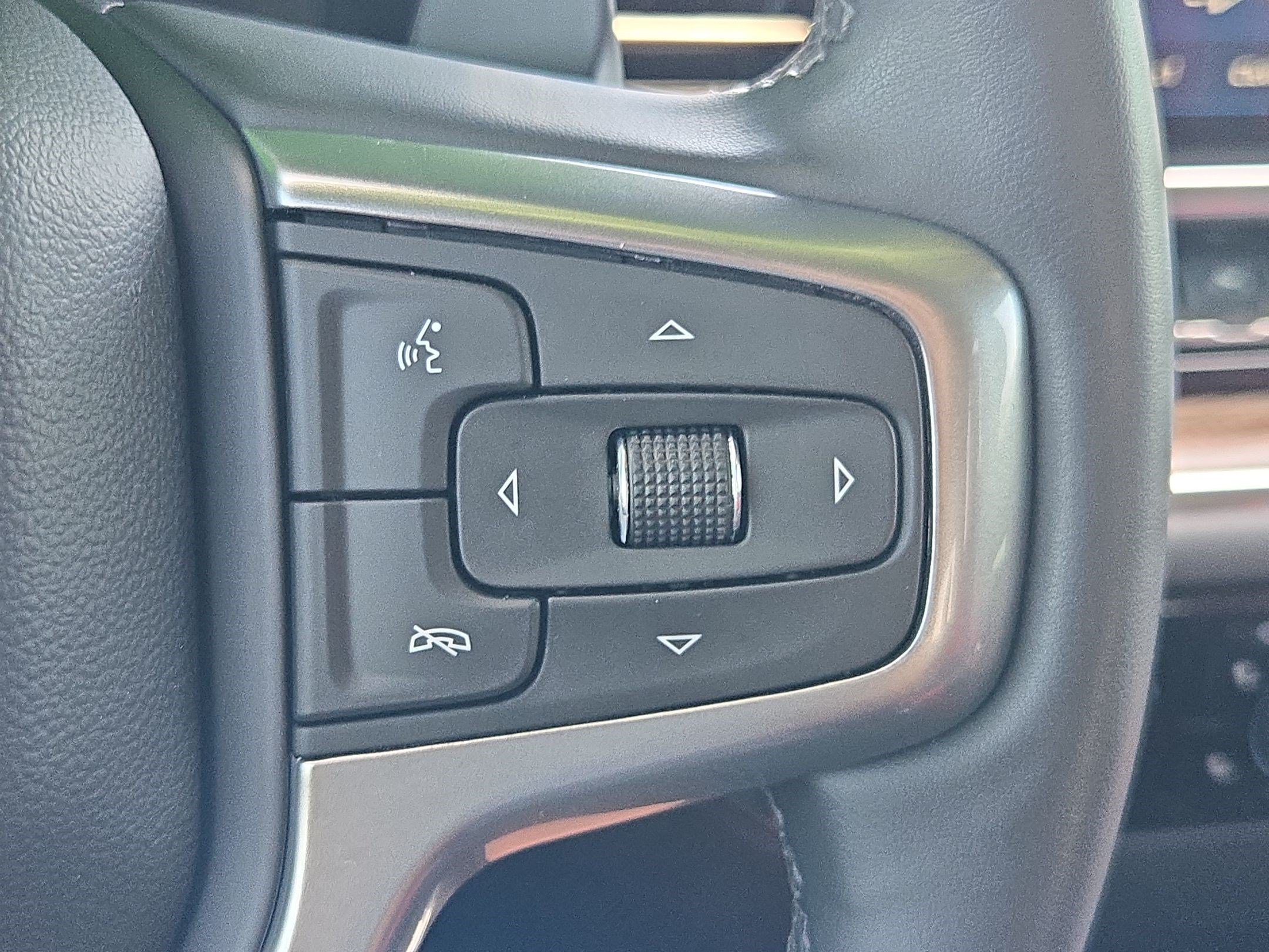 Used 2024 Chevrolet Silverado 1500 LT Trail Boss AWD/4WD image 19