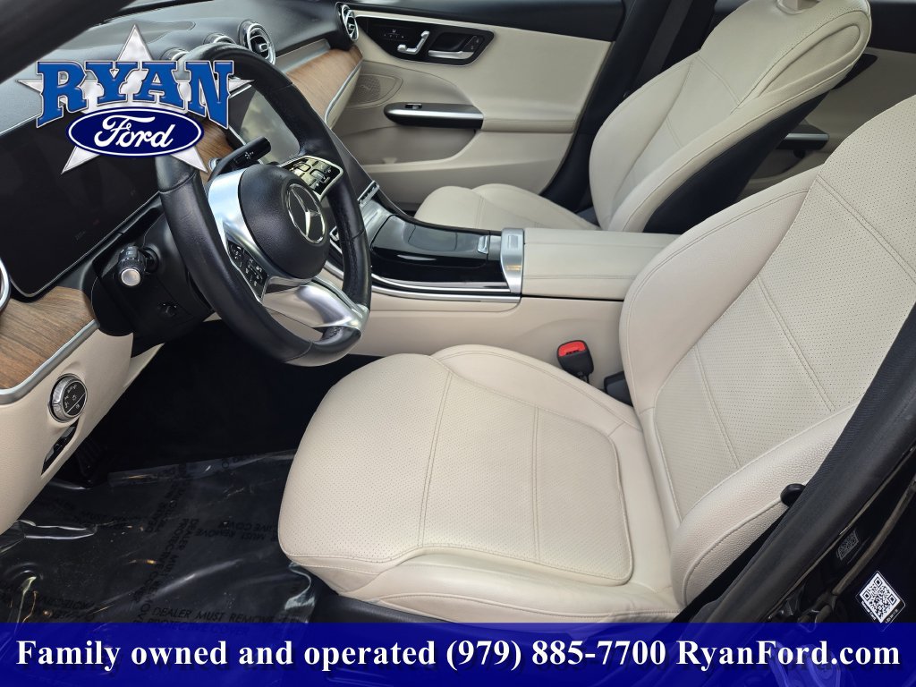 Used 2023 Mercedes-Benz C 300 Sedan w/ Exclusive Trim Package image 9