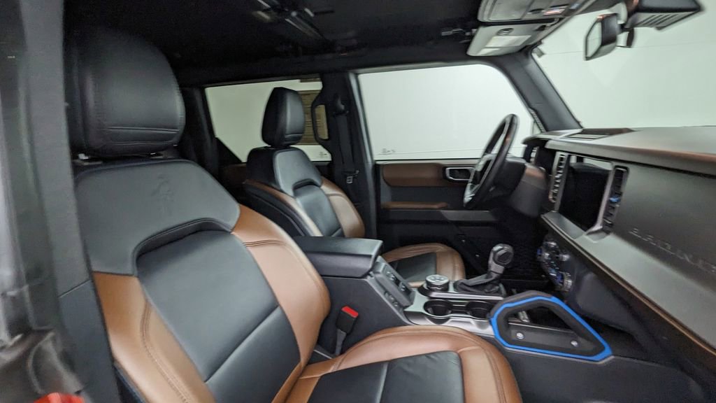 Certified 2022 Ford Bronco Outer Banks w/ Sasquatch Package AWD/4WD image 38