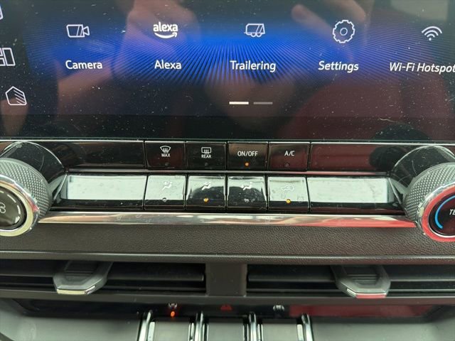 Used 2024 Chevrolet Colorado W/T w/ WT Convenience Package RWD image 22
