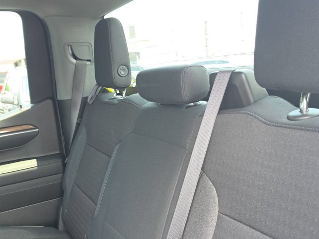 Used 2024 Chevrolet Silverado 1500 LT RWD image 12