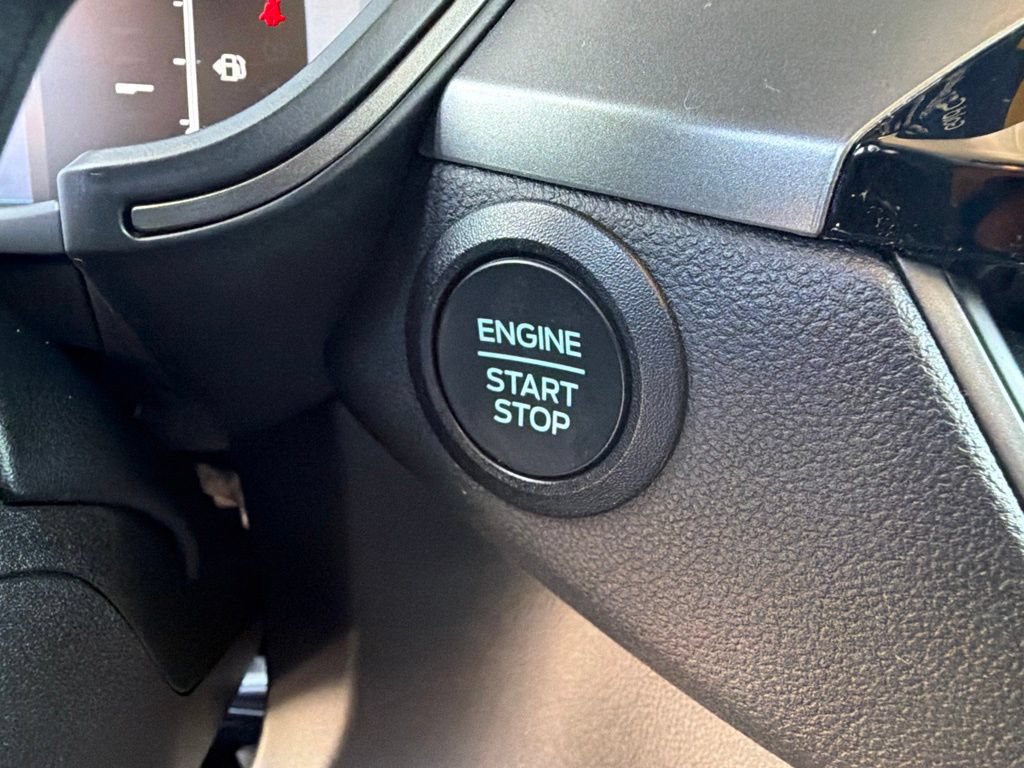 Certified 2025 Ford Escape Active FWD image 25