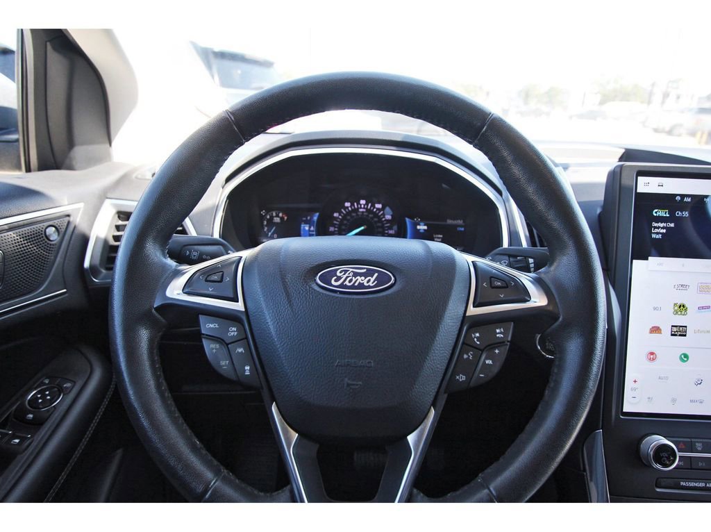 Certified 2021 Ford Edge Titanium image 16