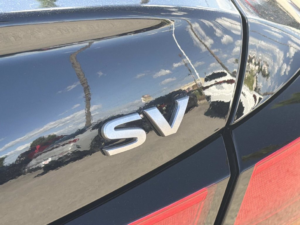 Used 2024 Nissan Altima 2.5 SV FWD image 23