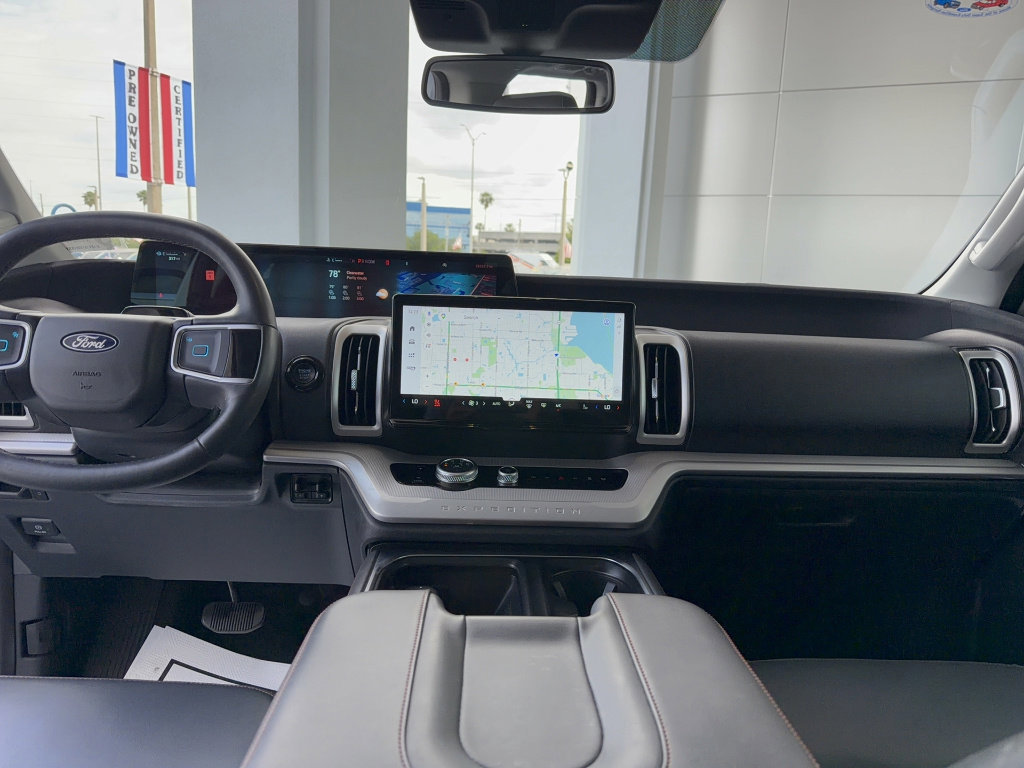 Certified 2025 Ford Expedition Max Active RWD image 32
