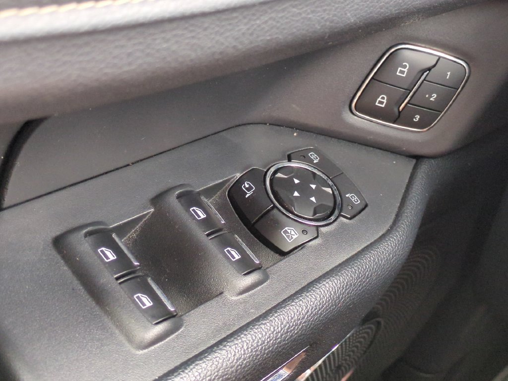 Certified 2024 Ford Expedition XLT RWD image 27