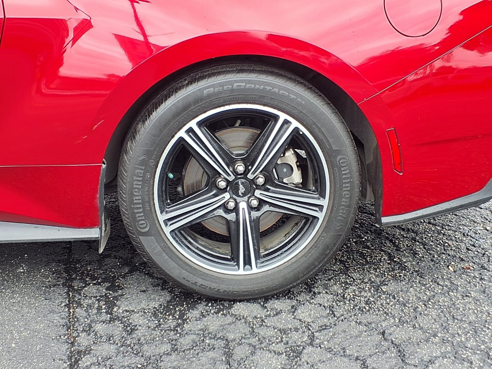Certified 2024 Ford Mustang Coupe RWD image 7