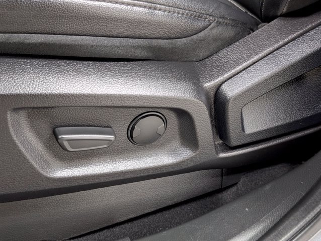 Certified 2023 Ford Ranger Lariat w/ Technology Package AWD/4WD image 12