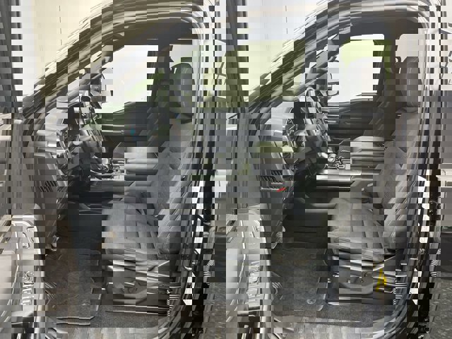 Certified 2022 Ford F150 XLT w/ Equipment Group 302A High image 9