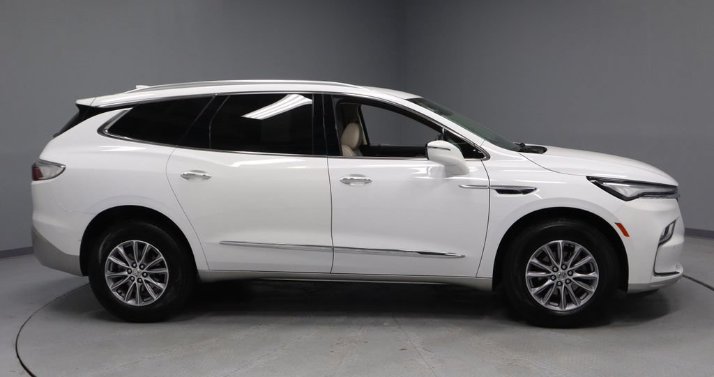 Used 2023 Buick Enclave Essence w/ LPO, Floor Liner Package FWD image 12