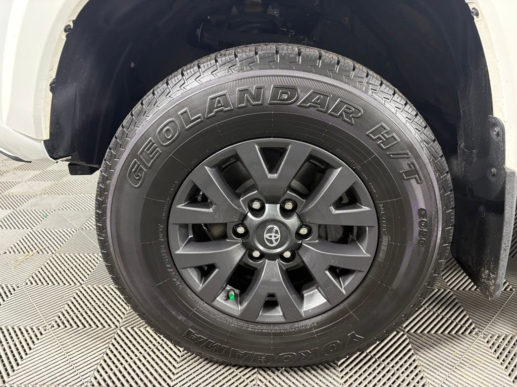 Used 2021 Toyota Tacoma SR5 image 11