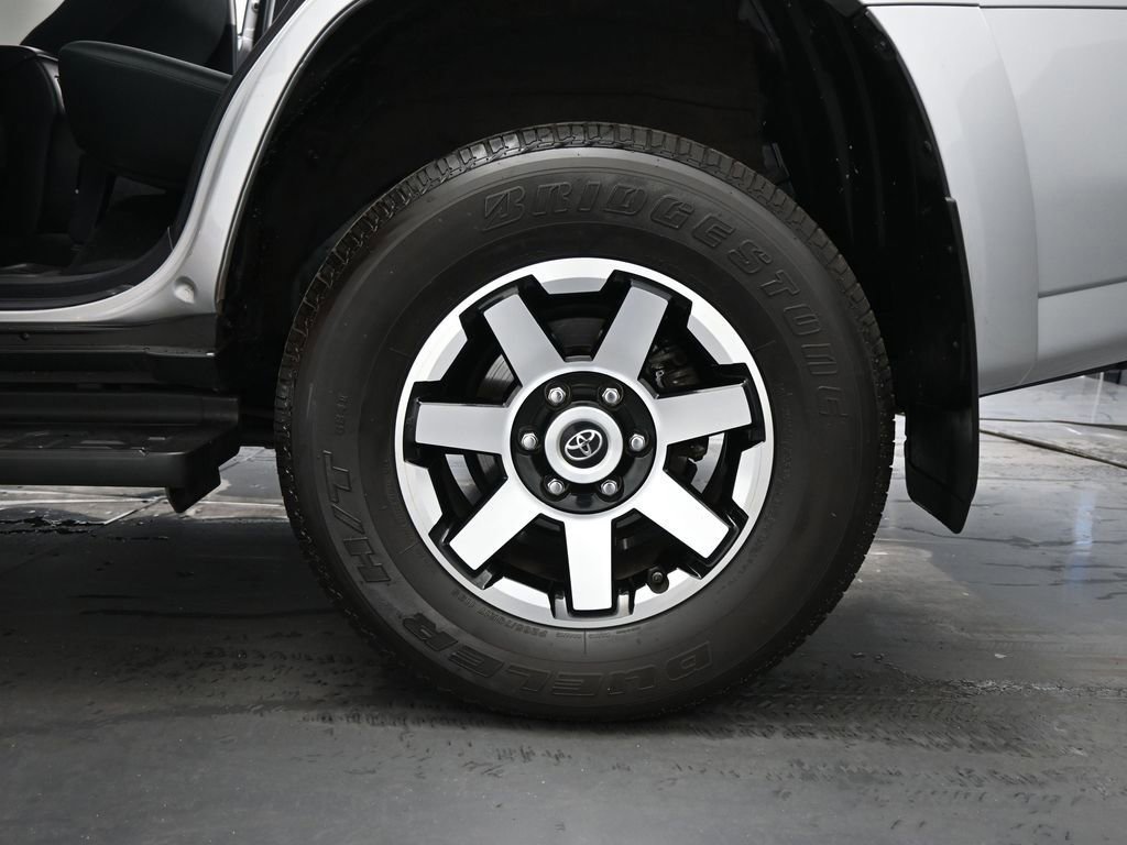 Used 2021 Toyota 4Runner TRD Off-Road image 49