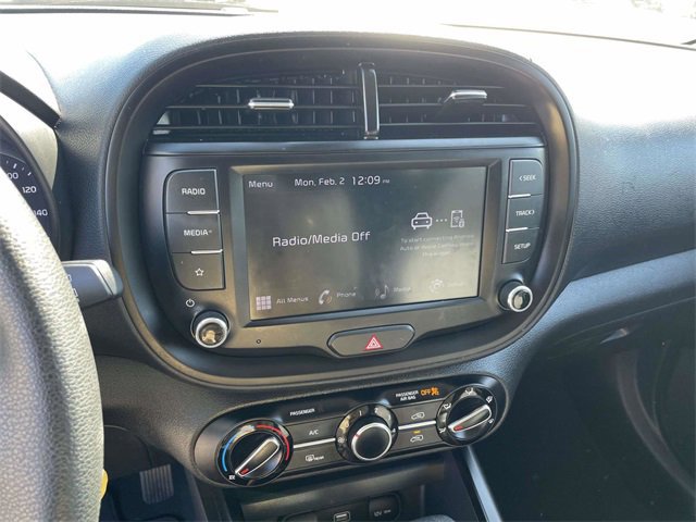 Used 2022 Kia Soul LX w/ Technology Package image 22