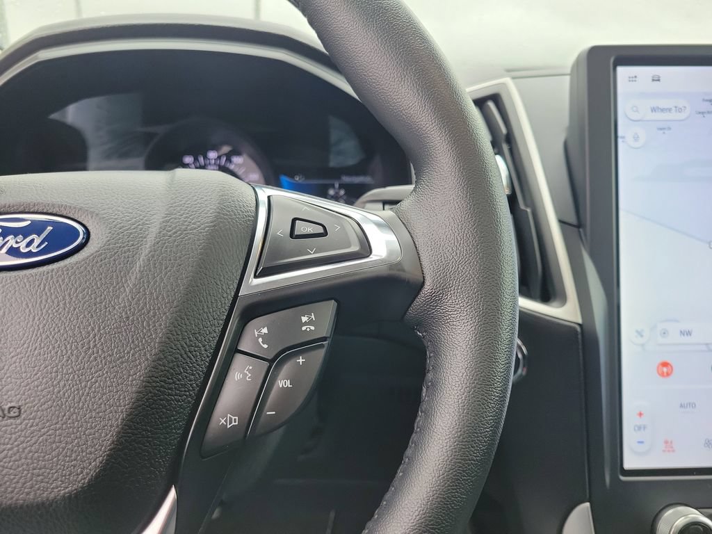 Certified 2022 Ford Edge SEL w/ Convenience Package AWD/4WD image 25