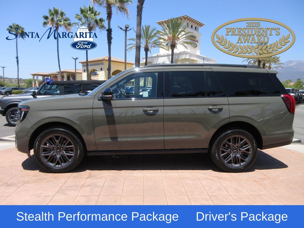 Certified 2025 Ford Expedition Platinum w/ Stealth Performance Package AWD/4WD image 1