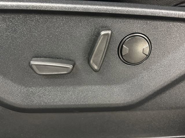 Certified 2023 Ford F150 XLT w/ Equipment Group 302A High image 4