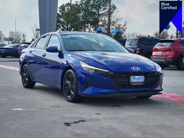 Used 2023 Hyundai Elantra SEL image 1